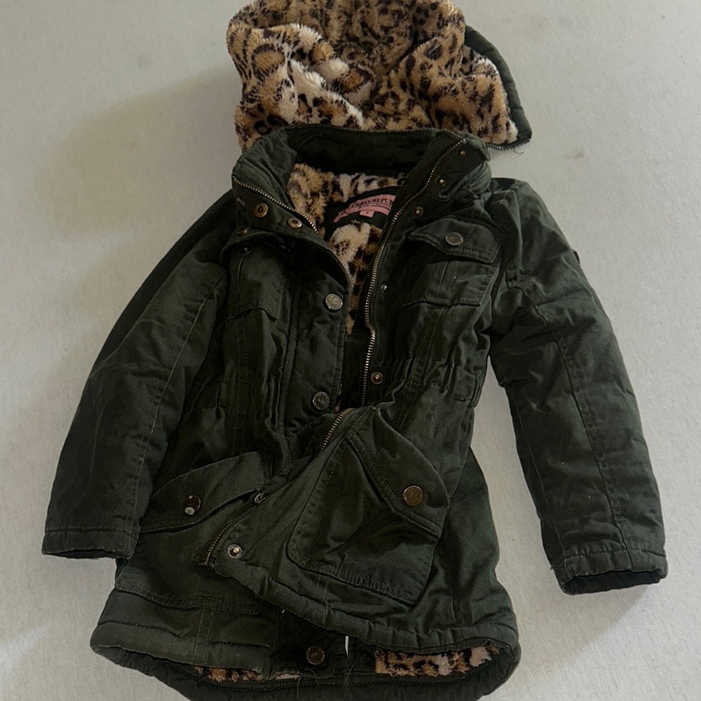 Kids Size 4 Urban Republic Olive Parka with Leopard Lining.